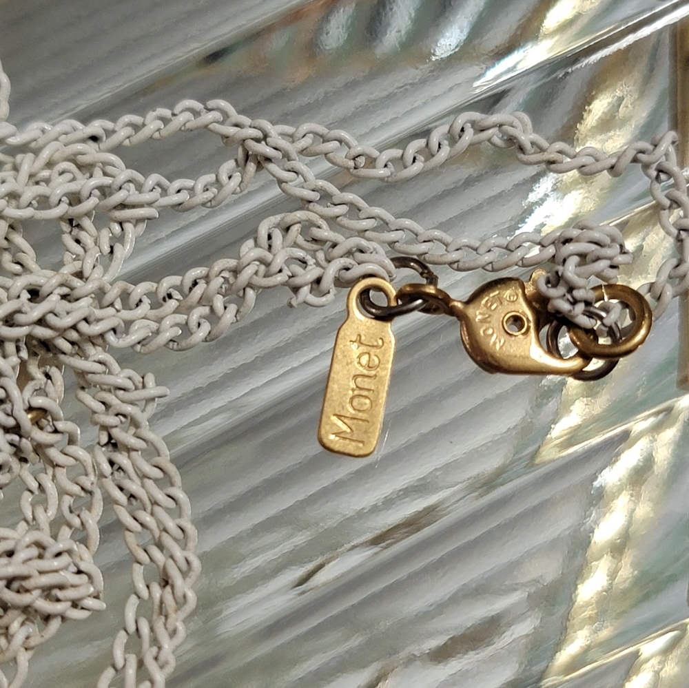 Monet White Enamel Double Chain Vintage Necklace - Picture 5 of 8